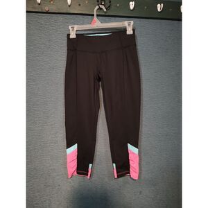 Calvin Klein Capri black athletic workout pants small *